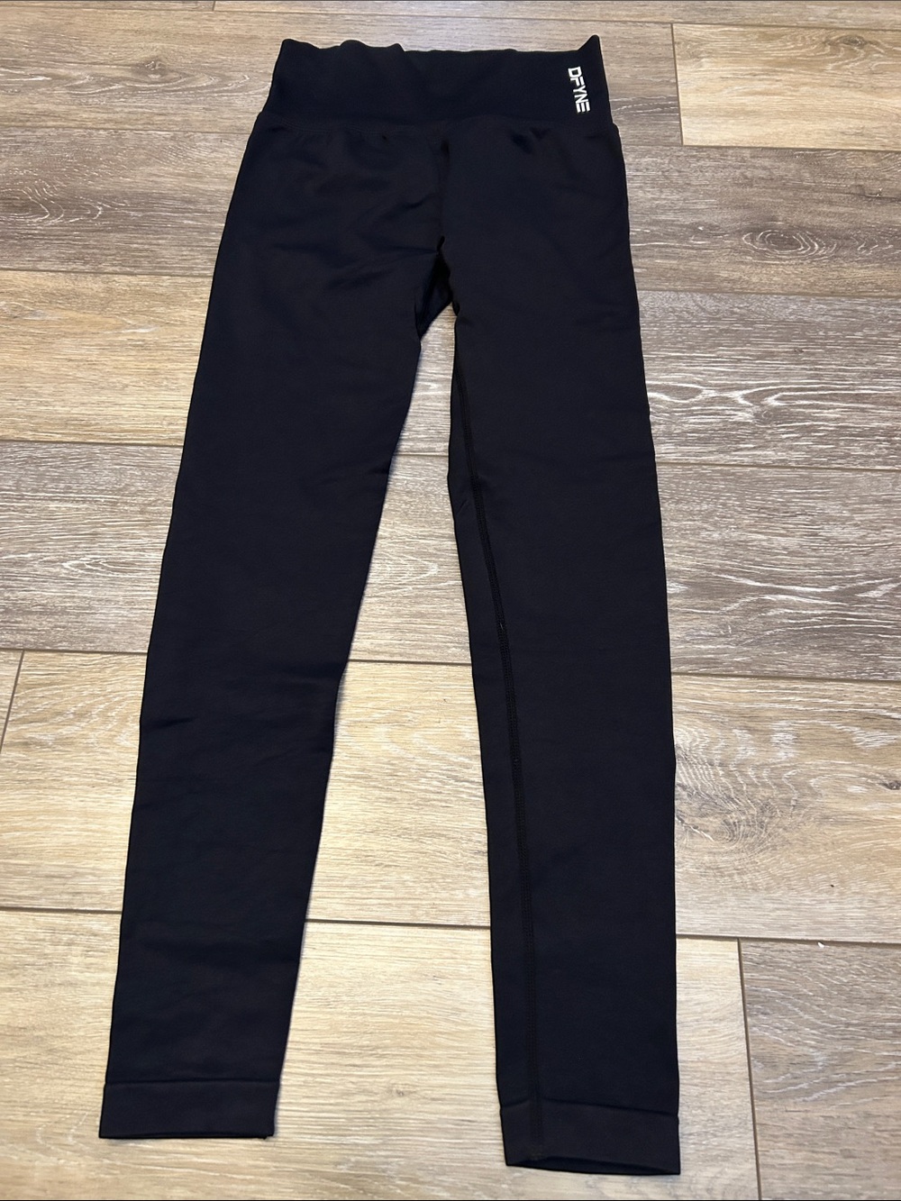 Dfyne Black Womens Performance Leggings